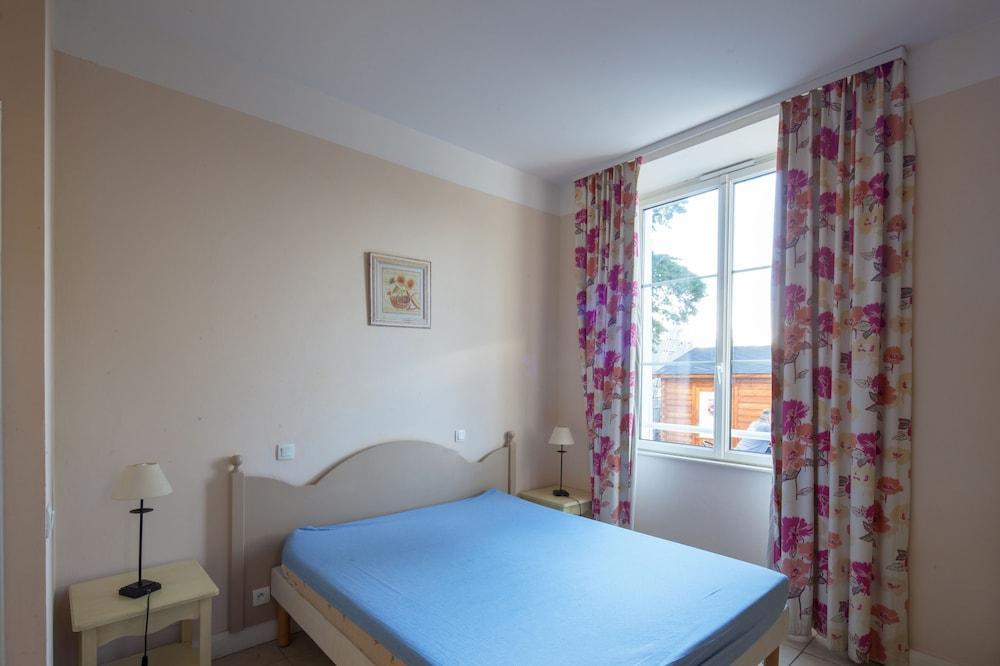 Aparthotel Francia Ii 3*
