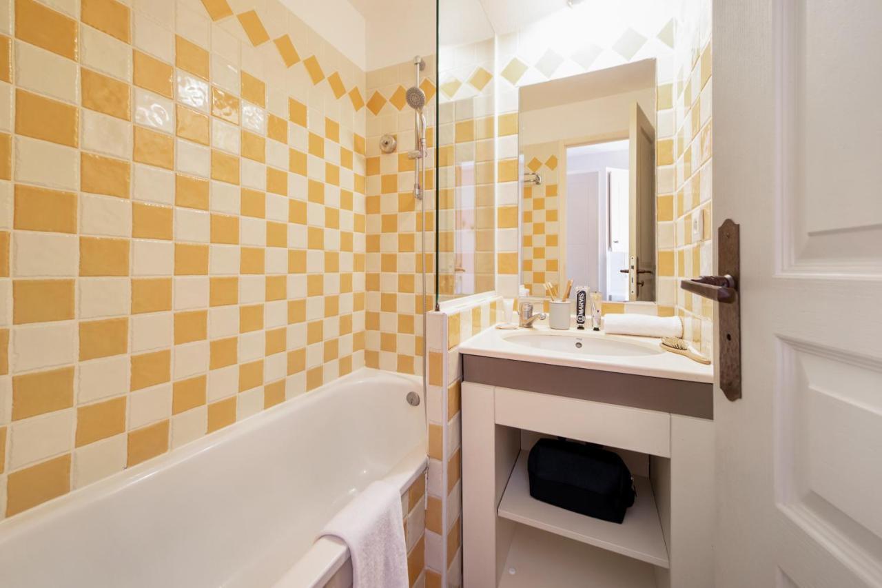 Aparthotel Francia Ii 3*